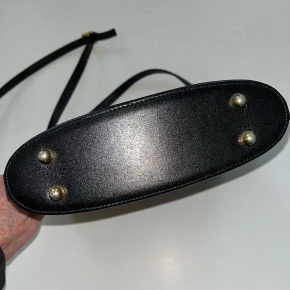 HCL Handcrafted Leathergoods Dark Brown Leather, Zip Closure, Shoulder Bag. - Picture 4 of 12